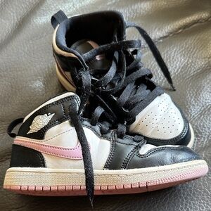 Jordan Kids Black and Pink Sneakers